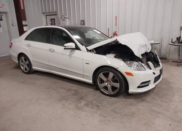 2012 MERCEDES-BENZ E-Class