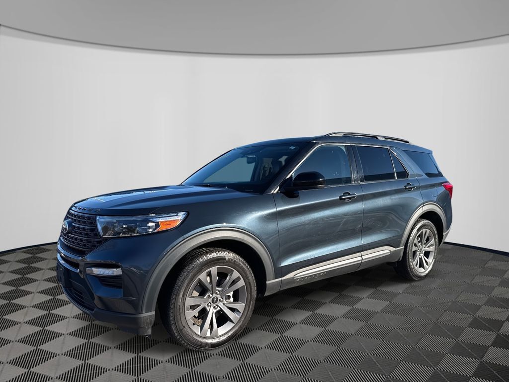 2022 FORD Explorer