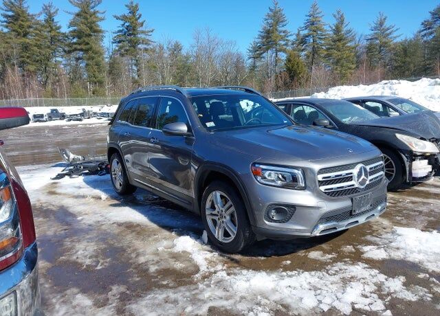 2021 MERCEDES-BENZ GLB-Class