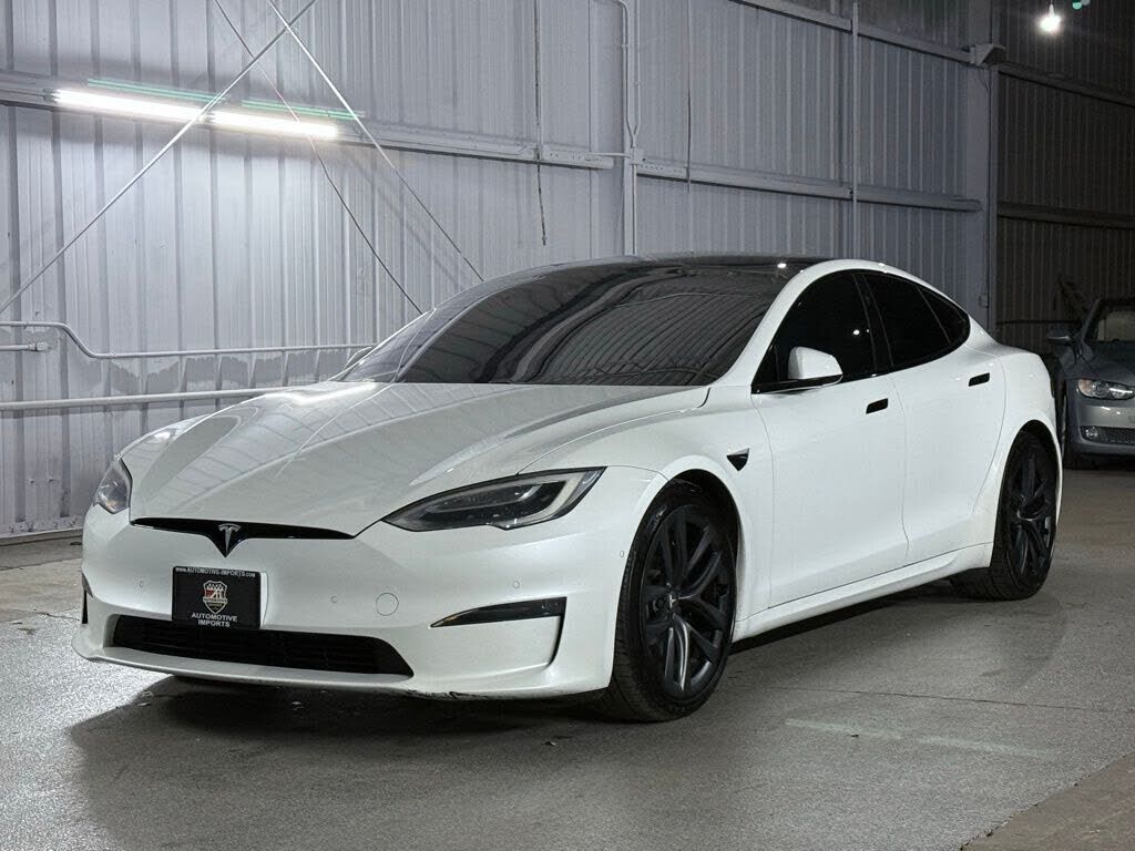 2021 TESLA Model S