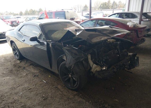 2019 DODGE Challenger