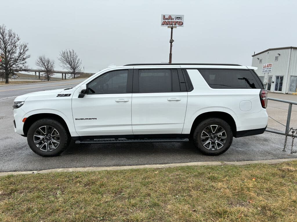 2021 CHEVROLET Suburban