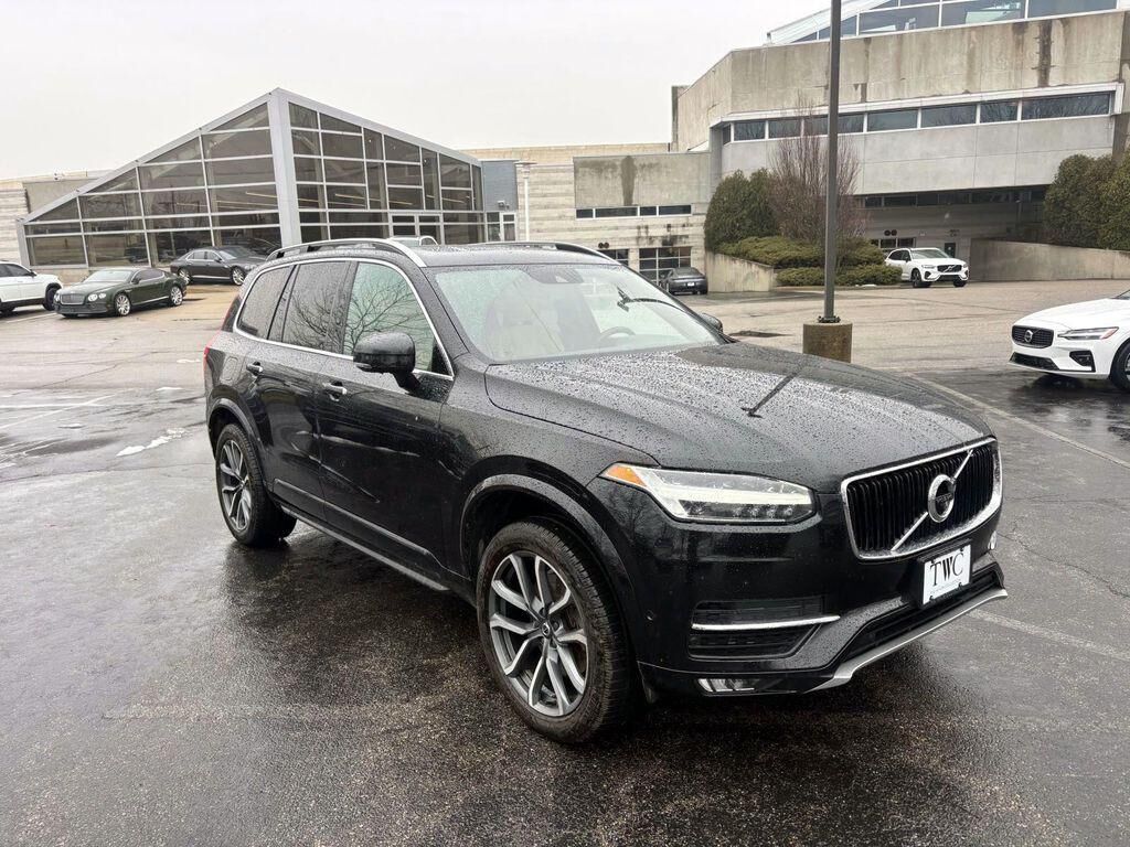 2018 VOLVO XC90