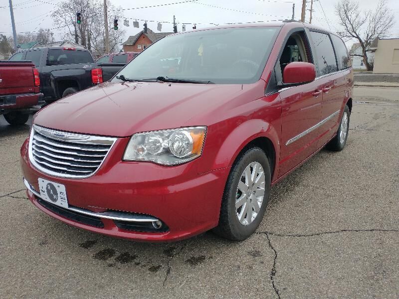 2016 CHRYSLER Town and Country
