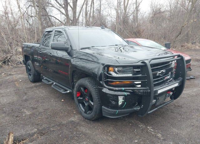 2017 CHEVROLET Silverado