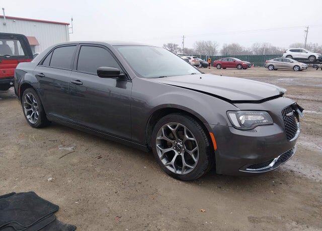 2018 CHRYSLER 300