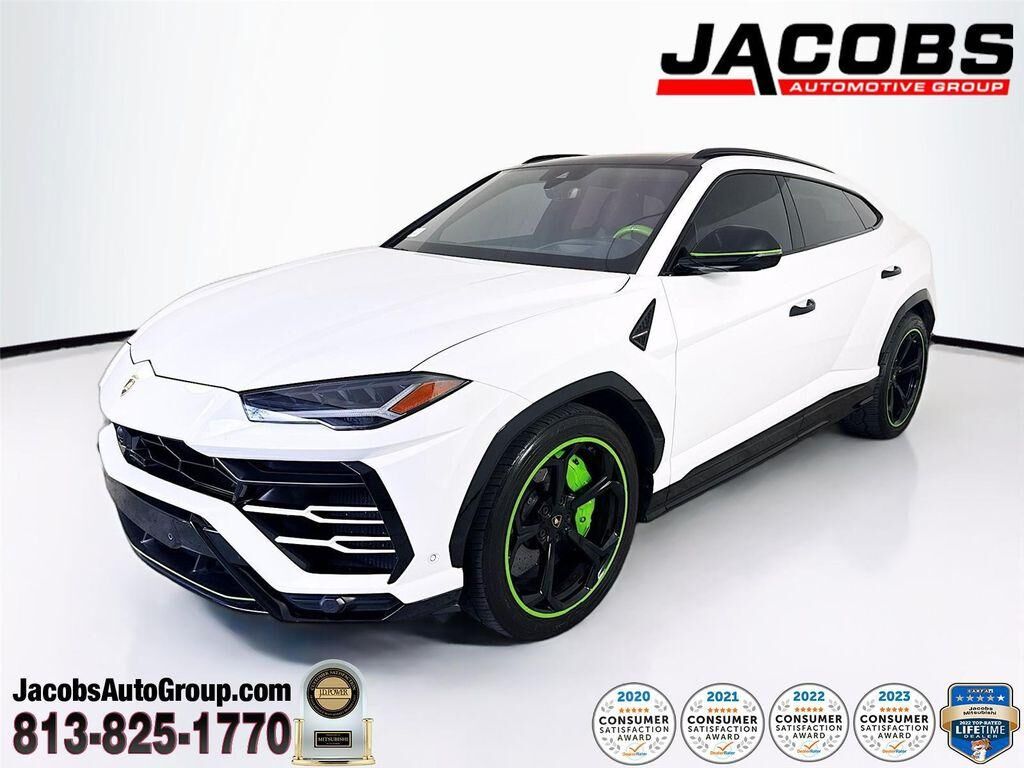 2019 LAMBORGHINI URUS