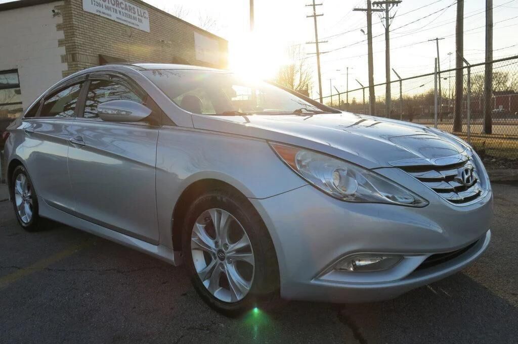 2013 HYUNDAI Sonata