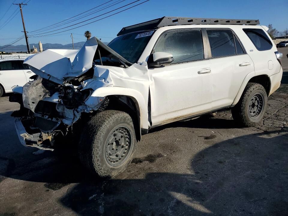 2017 TOYOTA 4-Runner