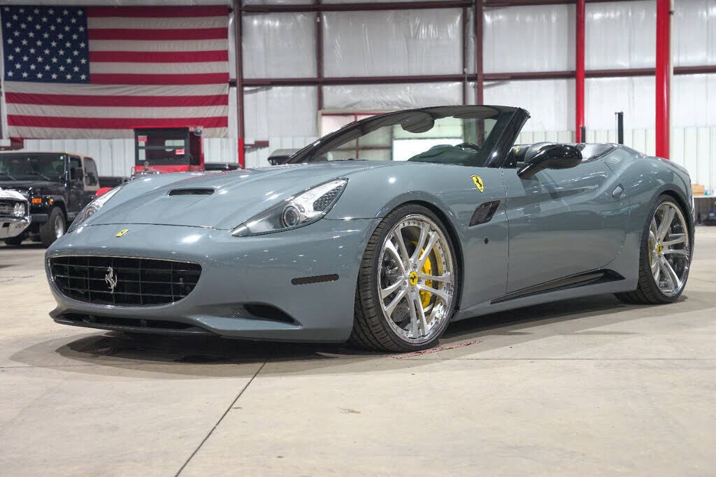 2010 FERRARI California