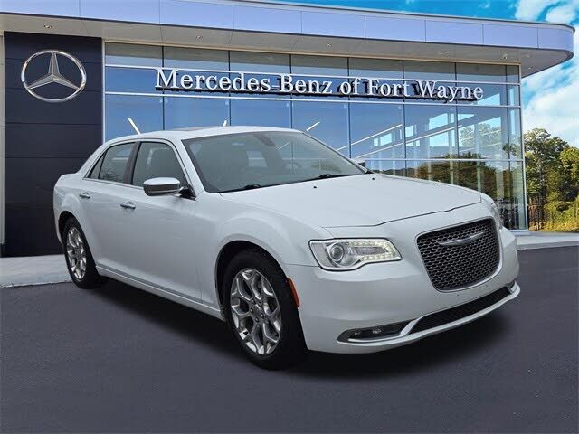 2017 CHRYSLER 300