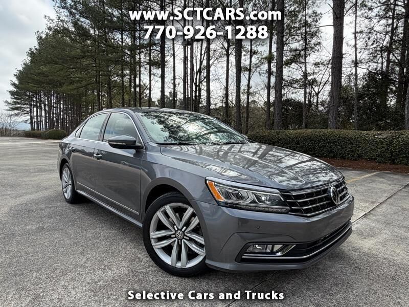 2017 VOLKSWAGEN Passat
