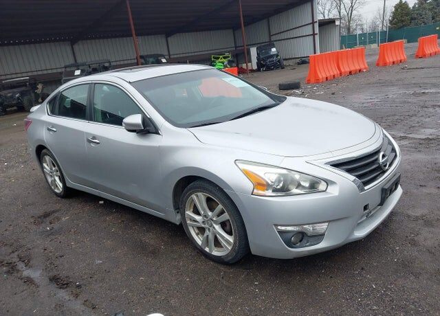 2013 NISSAN Altima