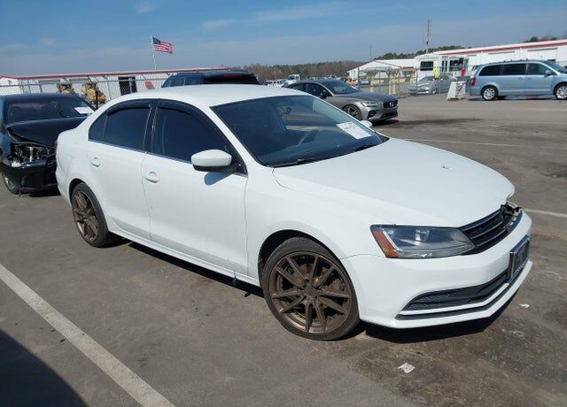 2017 VOLKSWAGEN Jetta