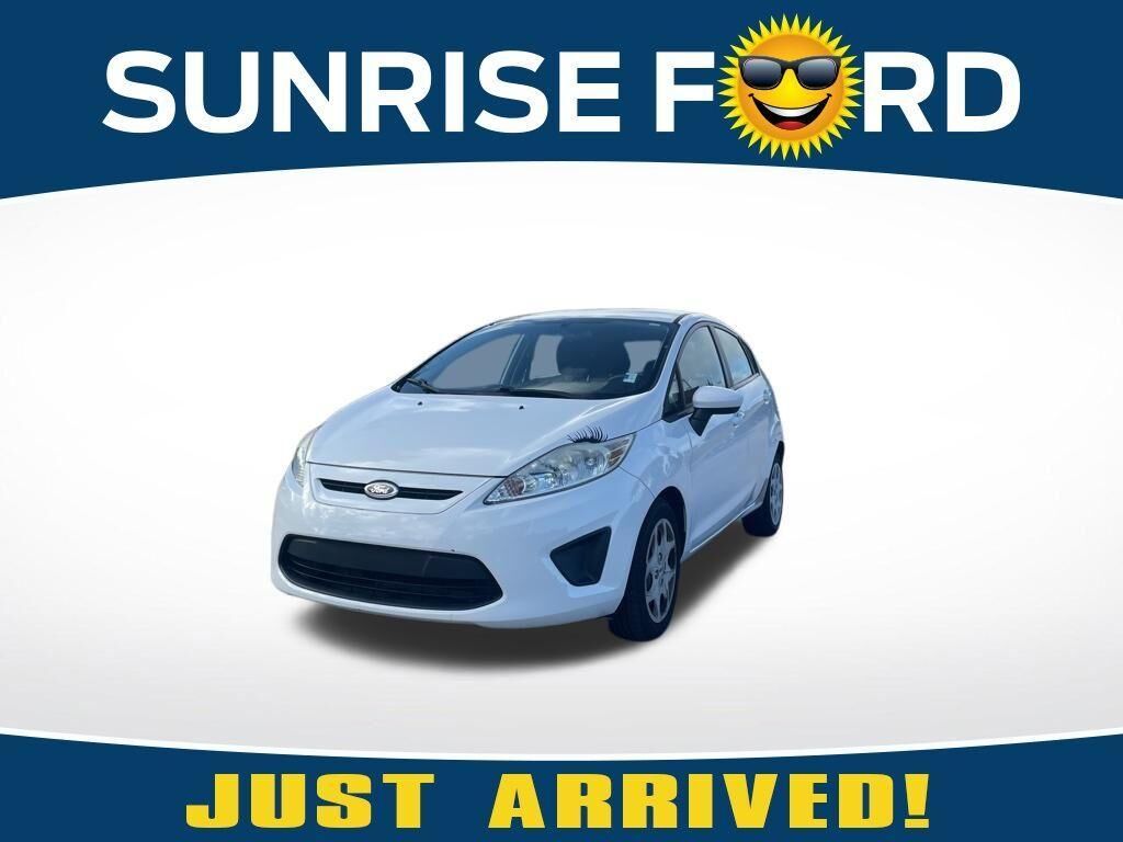2013 FORD Fiesta