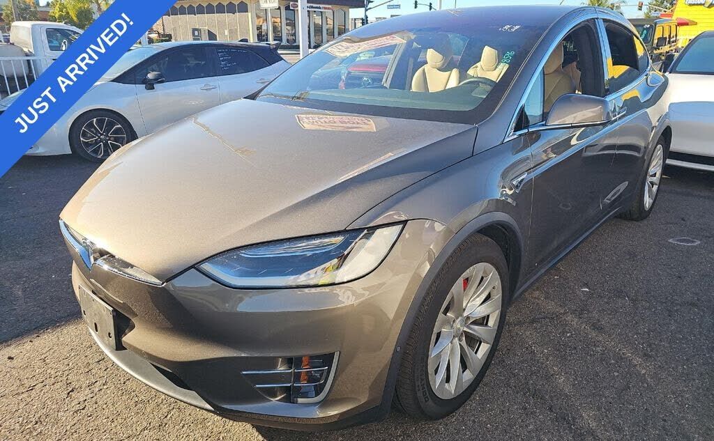 2016 TESLA Model X