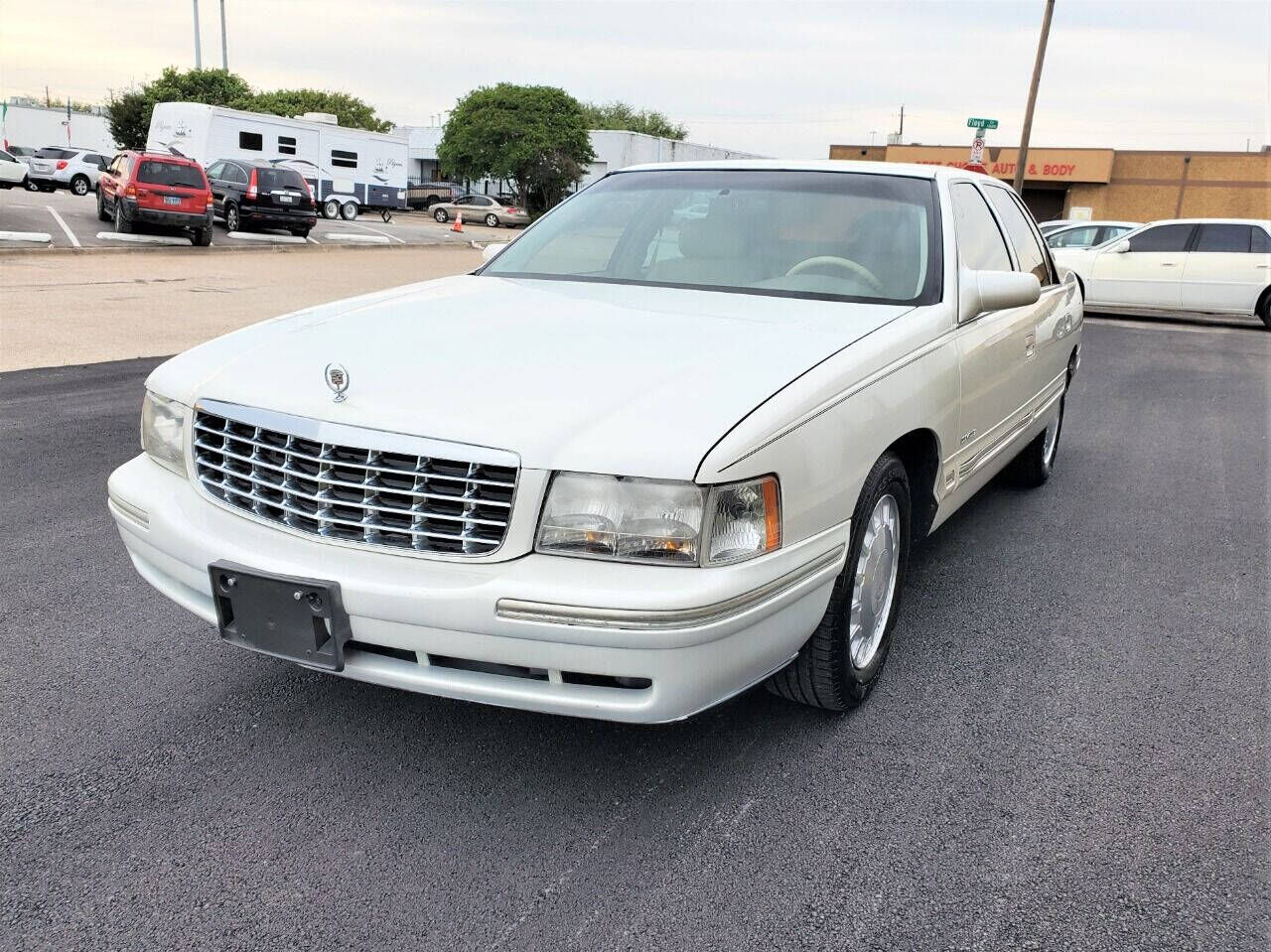 1999 CADILLAC Deville