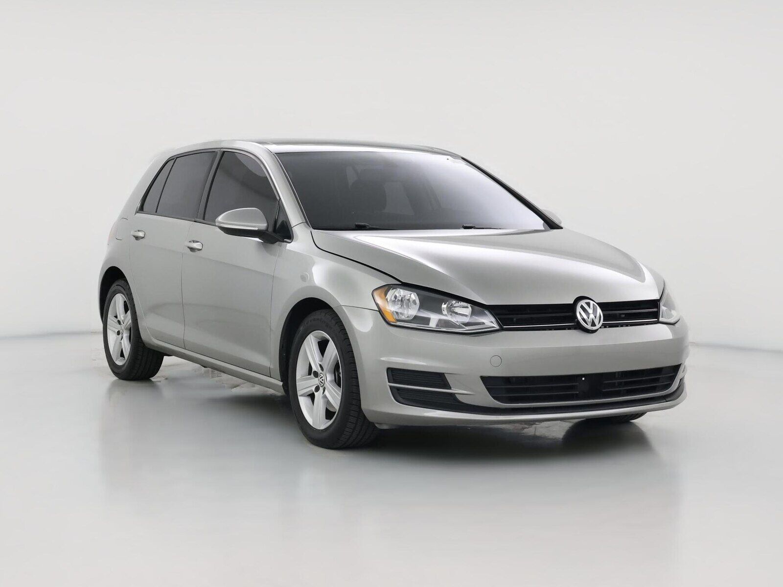 2017 VOLKSWAGEN Golf