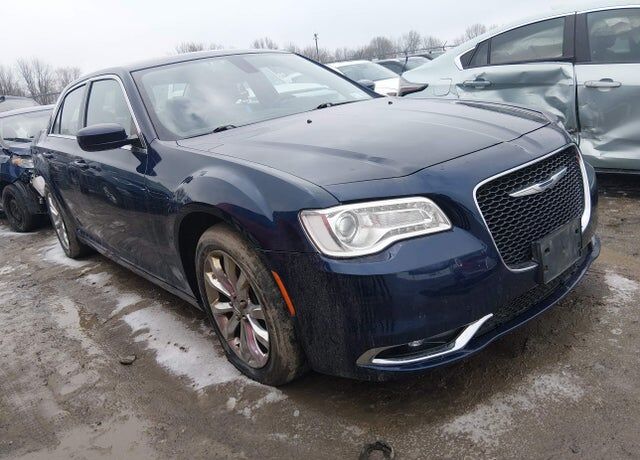 2016 CHRYSLER 300