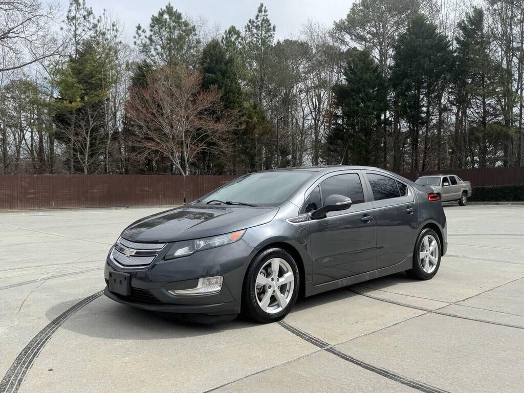 2013 CHEVROLET Volt