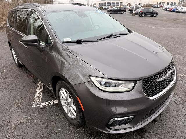 2022 CHRYSLER Pacifica