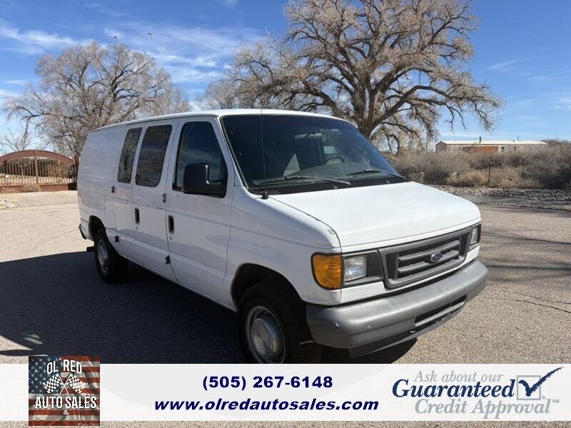 2005 FORD E-250