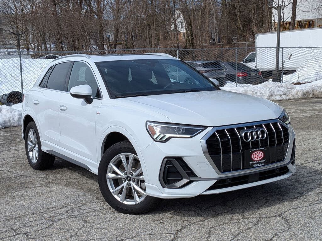 2023 AUDI Q3