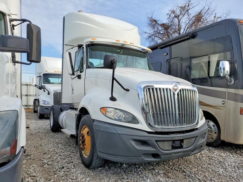 2014 INTERNATIONAL LA687