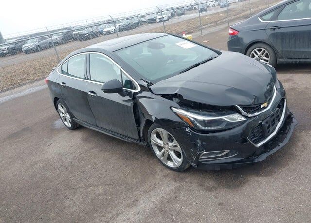 2018 CHEVROLET Cruze