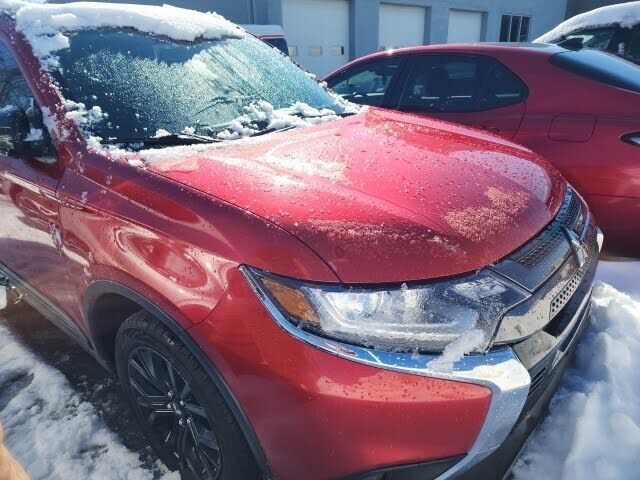 2019 MITSUBISHI Outlander