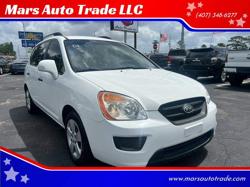2010 KIA Rondo