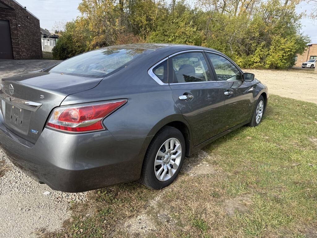 Nissan Altima