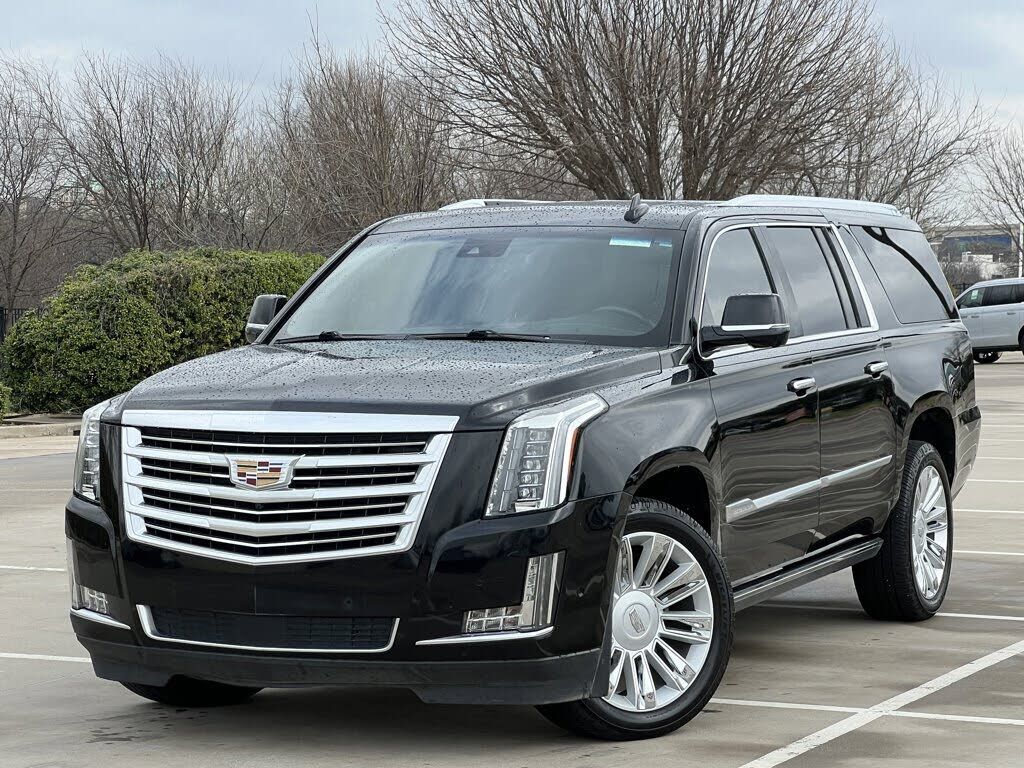 2018 CADILLAC Escalade ESV