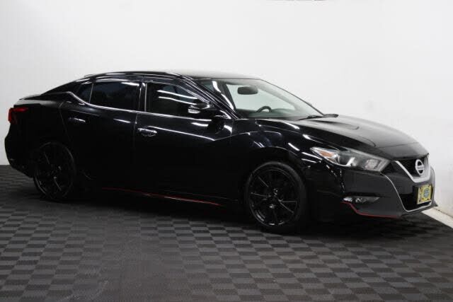 2016 NISSAN Maxima