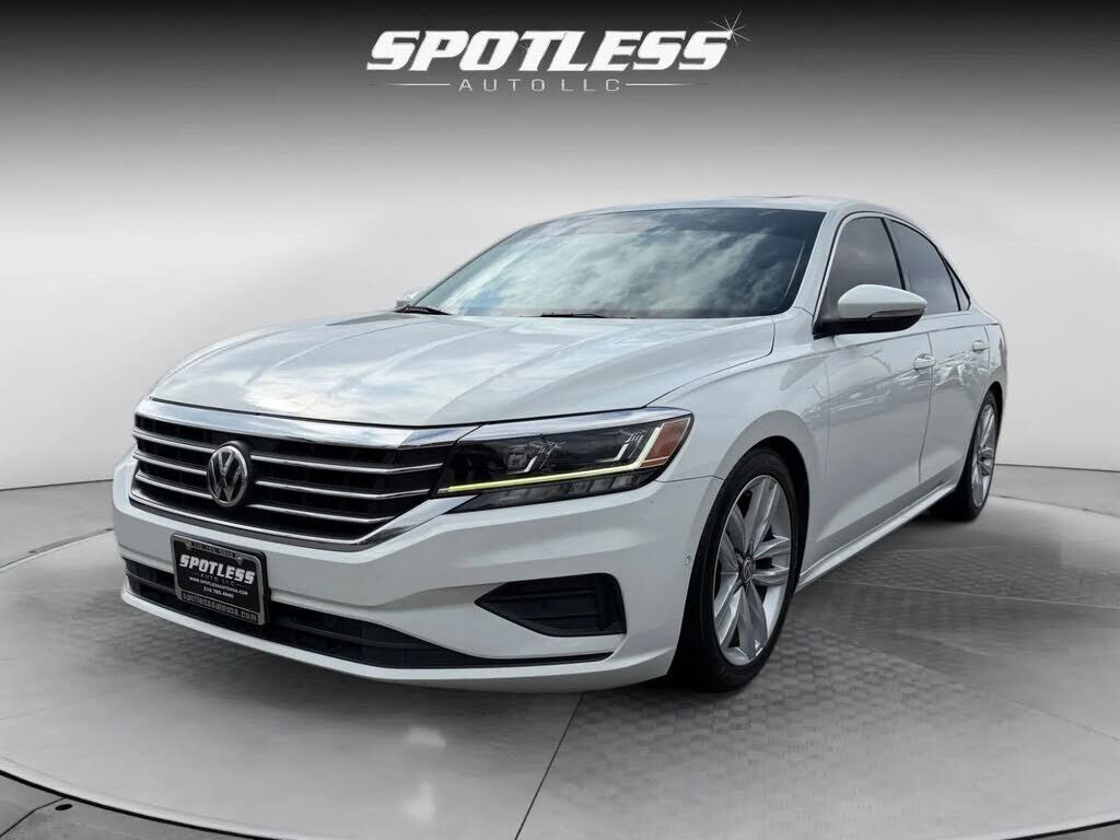 2020 VOLKSWAGEN Passat