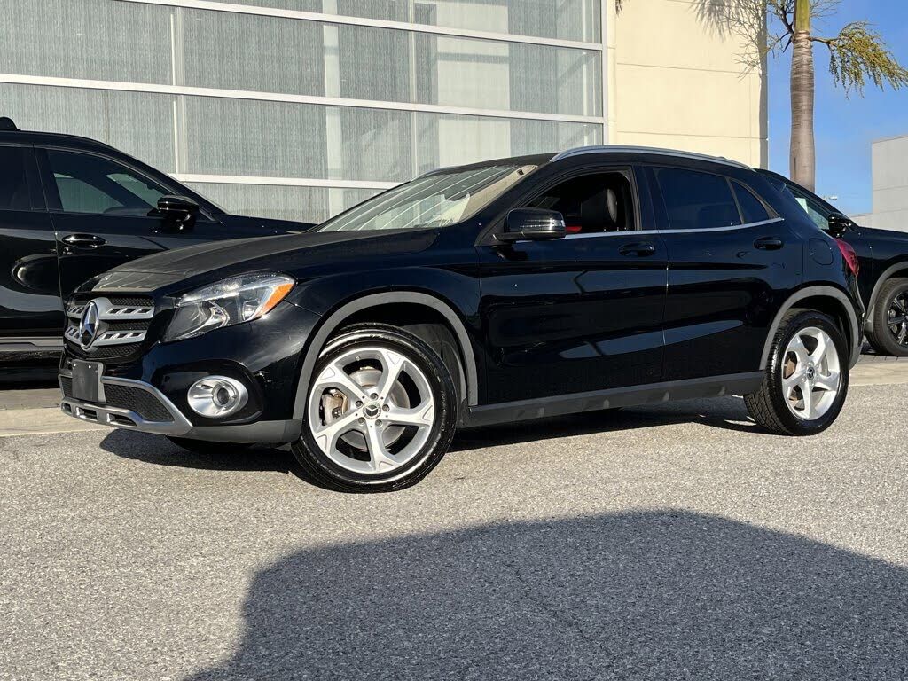 2019 MERCEDES-BENZ GLA-Class