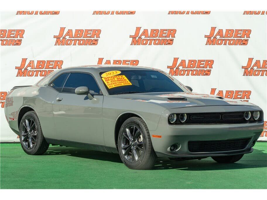 2023 DODGE Challenger