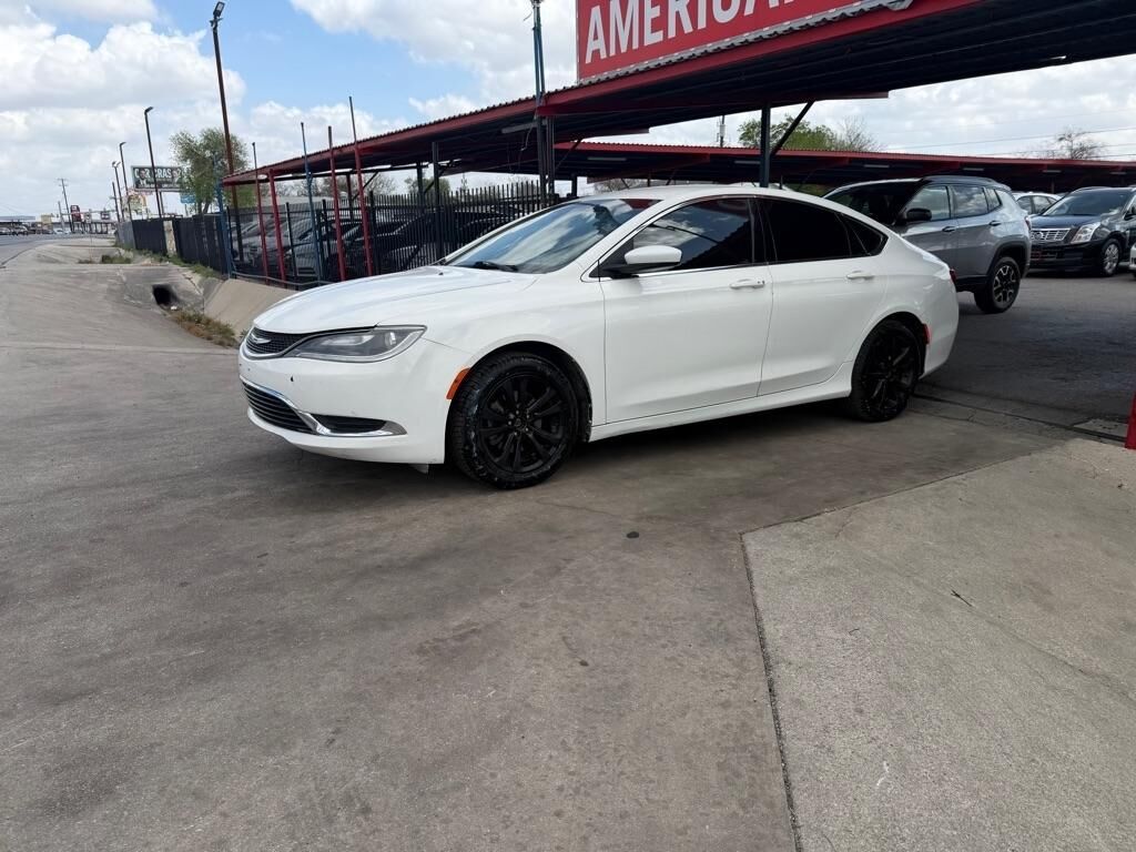 2015 CHRYSLER 200