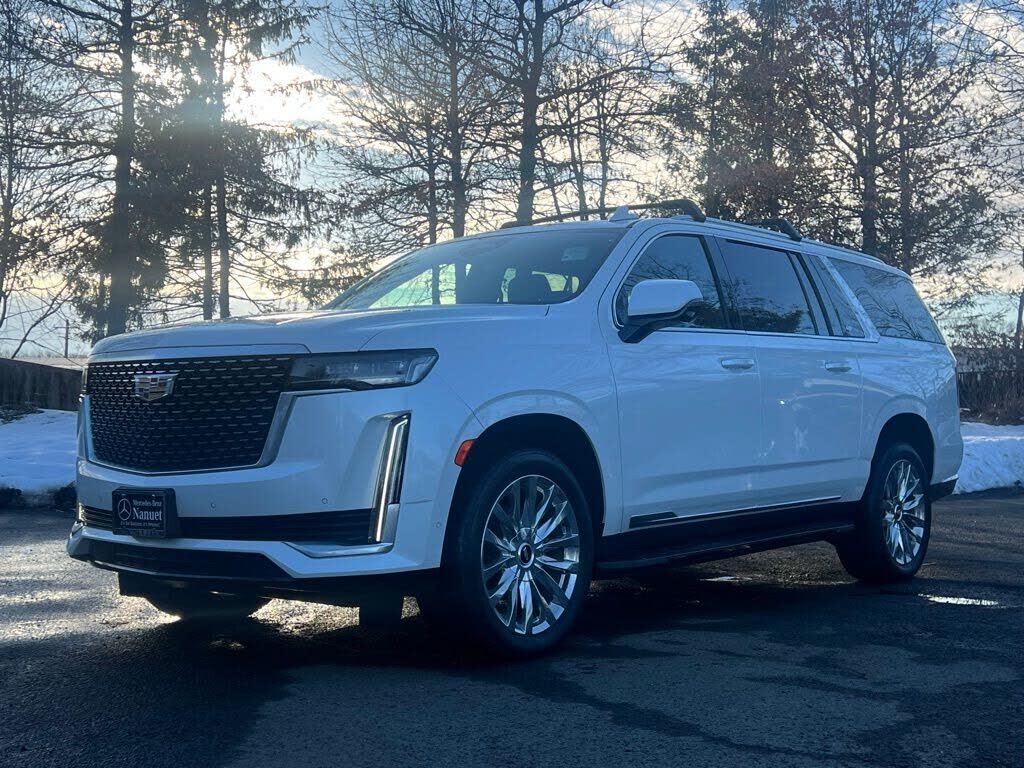 2023 CADILLAC Escalade ESV