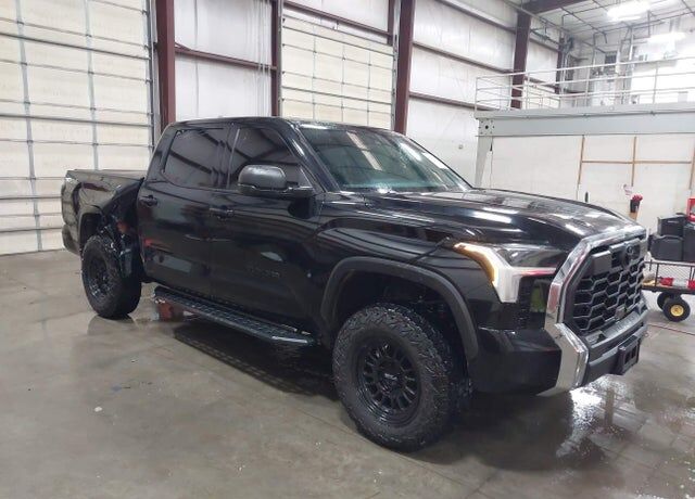 2025 TOYOTA Tundra