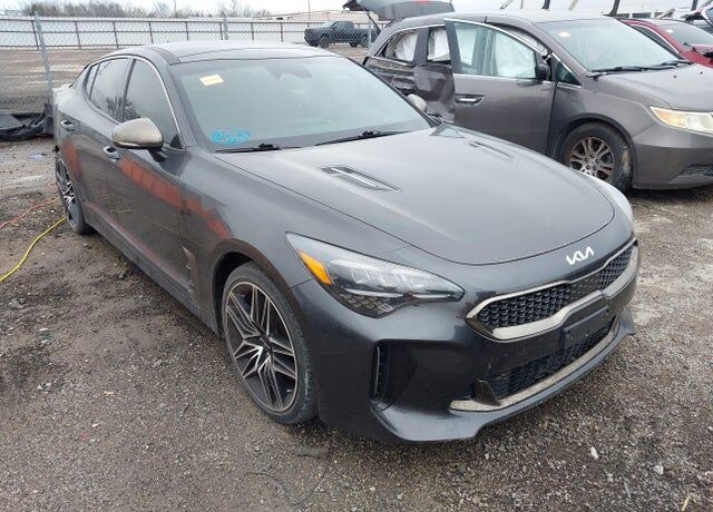 2022 KIA Stinger