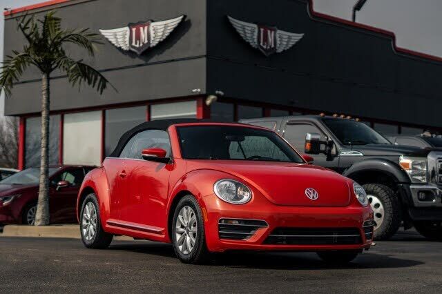 2019 VOLKSWAGEN Beetle