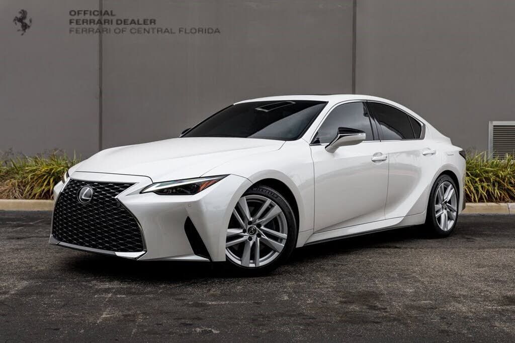 2024 LEXUS IS