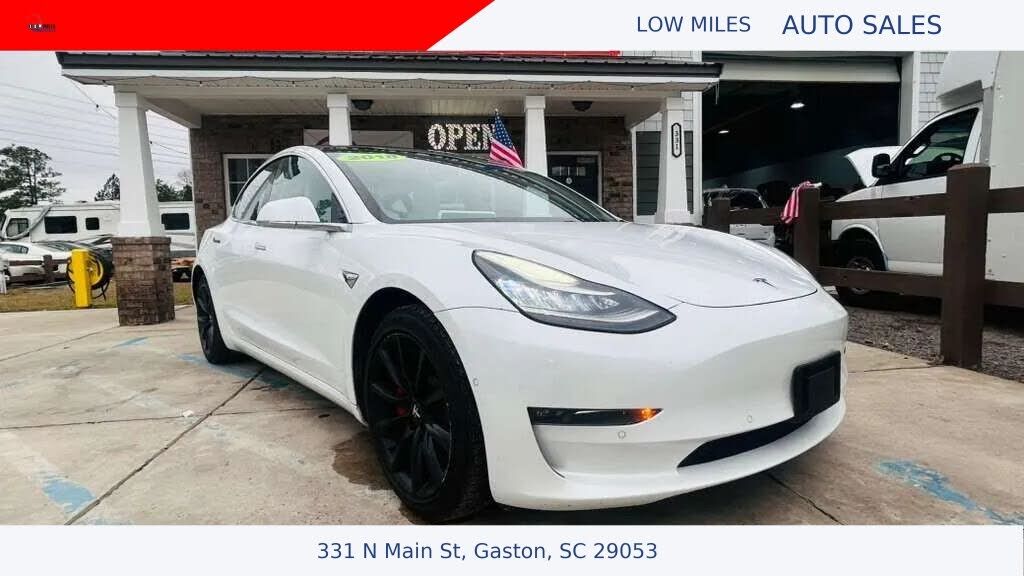 2018 TESLA Model 3