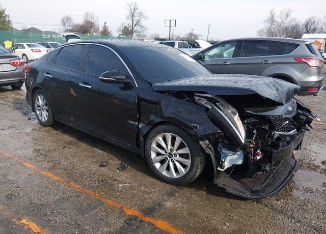 2018 KIA Optima