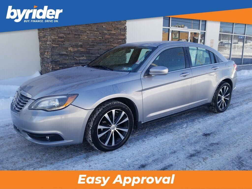 2013 CHRYSLER 200