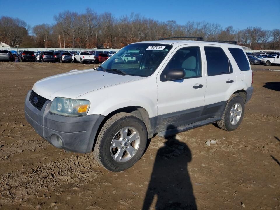 2005 FORD Escape