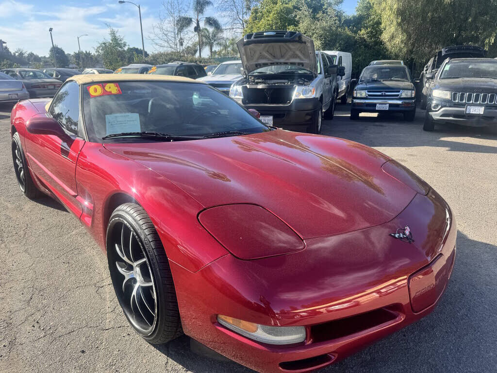 2004 CHEVROLET Corvette