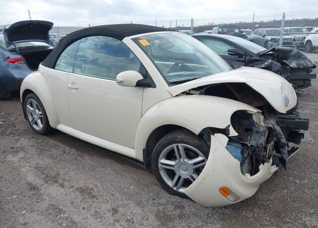 2005 VOLKSWAGEN Beetle