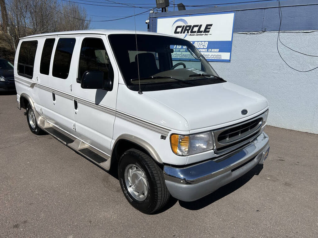 2000 FORD E-150